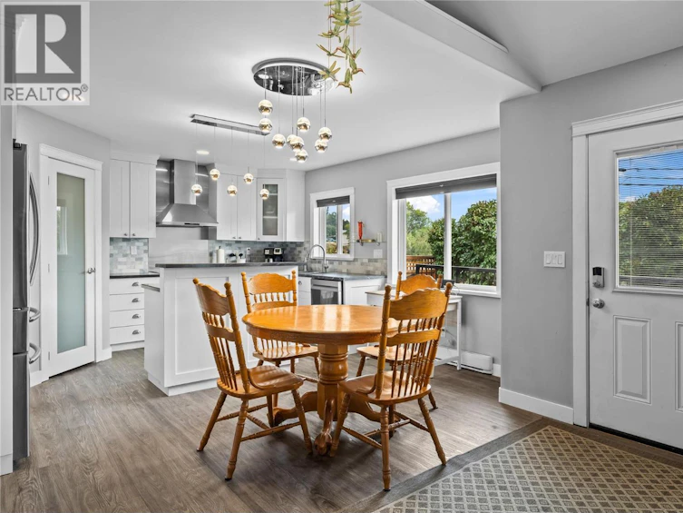 292 N Valley Road, Kelowna, BC, V1V 2G1 - 17