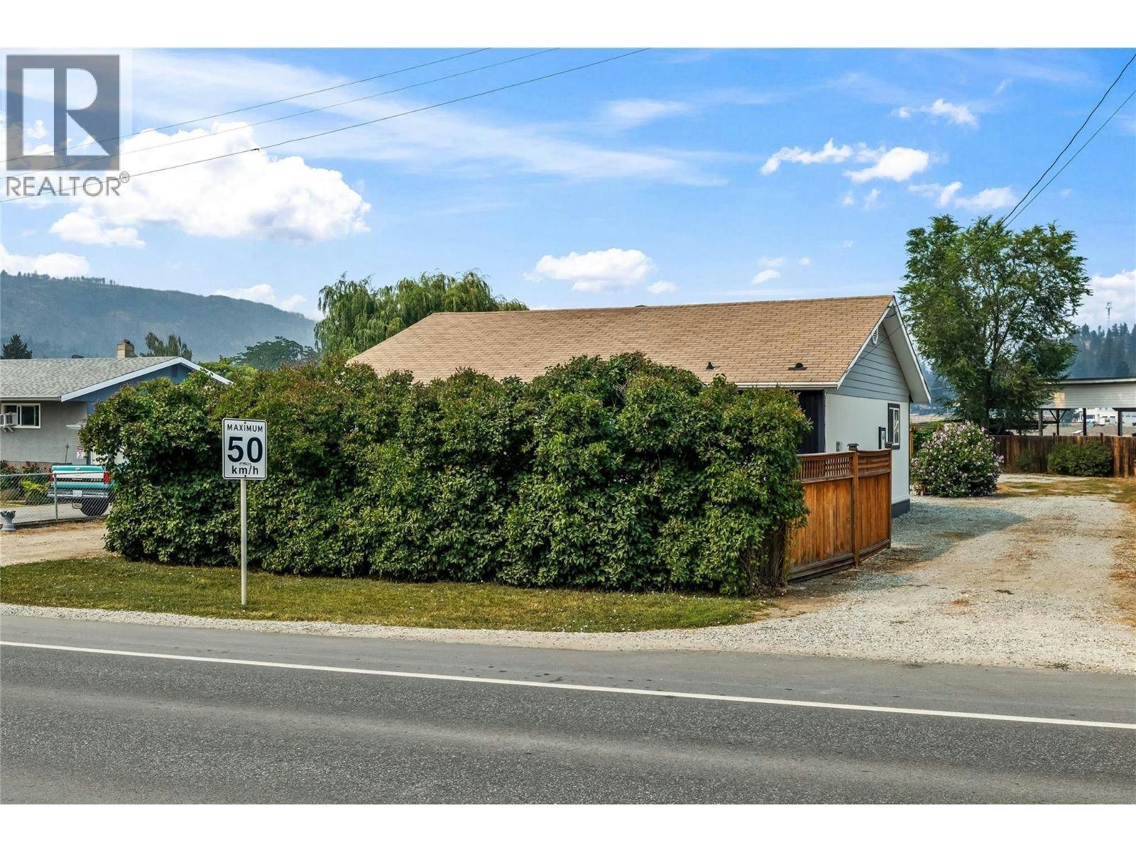 292 N Valley Road, Kelowna, BC, V1V 2G1 - 34