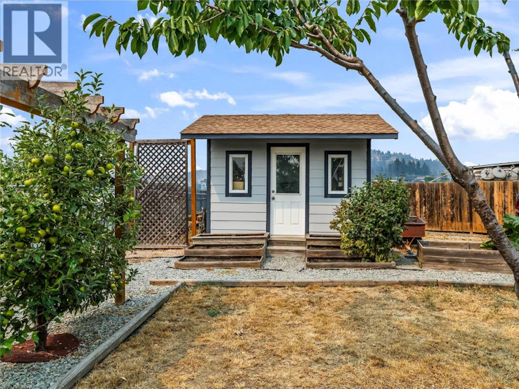 292 N Valley Road, Kelowna, BC, V1V 2G1 - 14