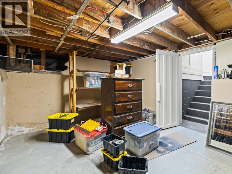 292 N Valley Road, Kelowna, BC, V1V 2G1 - 39
