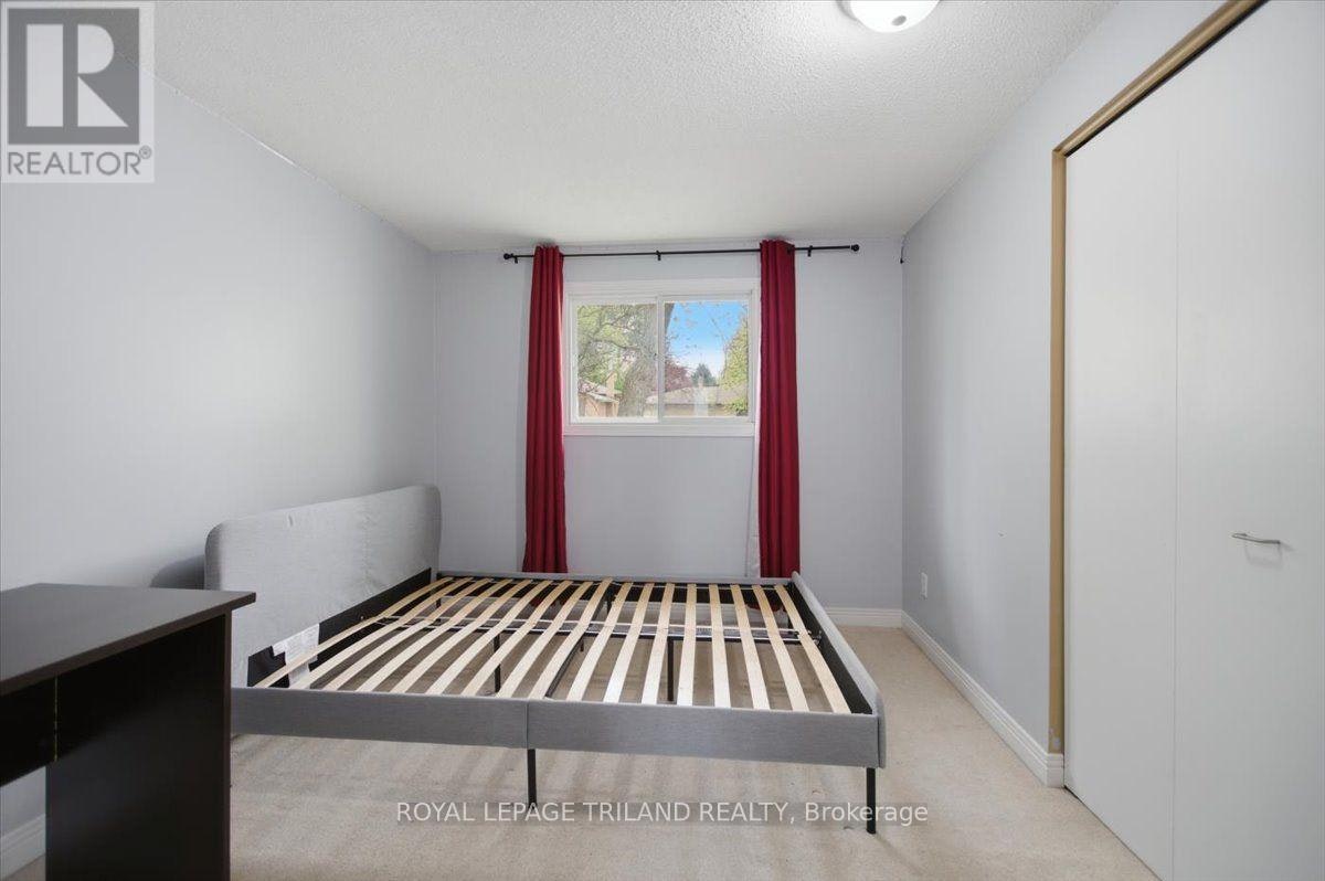 4 Chepstow Gate, London, ON, N6G 3S7 - 10