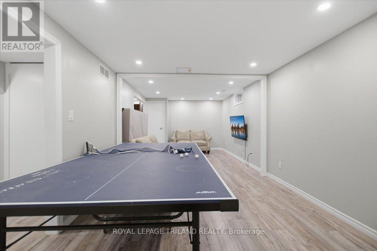 4 Chepstow Gate, London, ON, N6G 3S7 - 17
