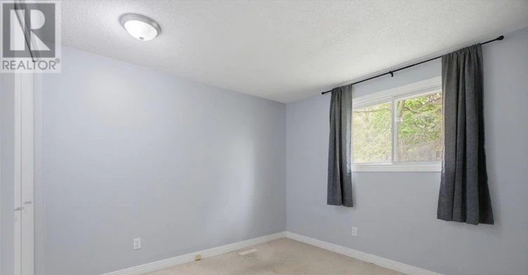 4 Chepstow Gate, London, ON, N6G 3S7 - 9