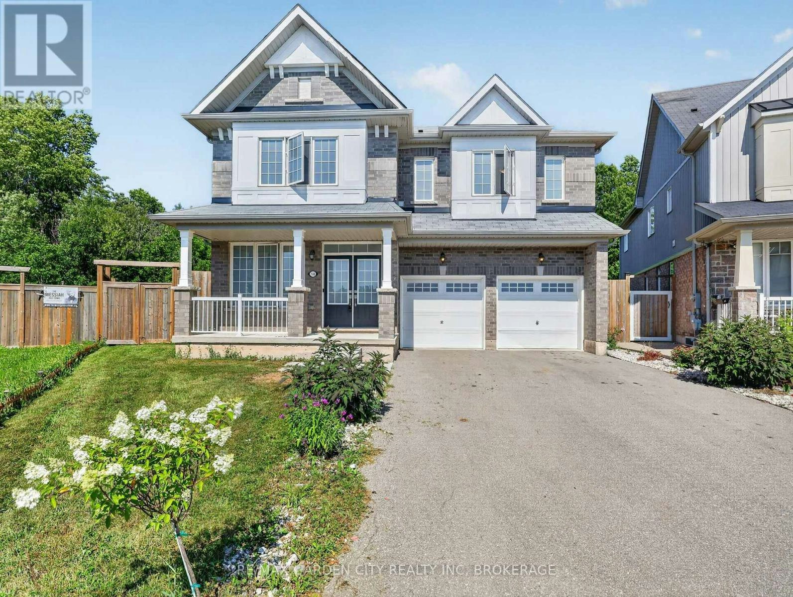 7568 Tupelo Crescent, Niagara Falls, ON, L2H 3S5
