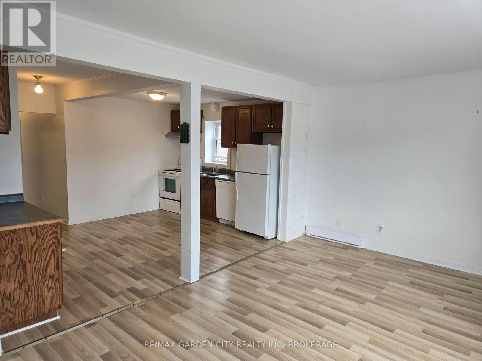 6-5126 Victoria Avenue, Niagara Falls, ON, L2E 4E3 - 6