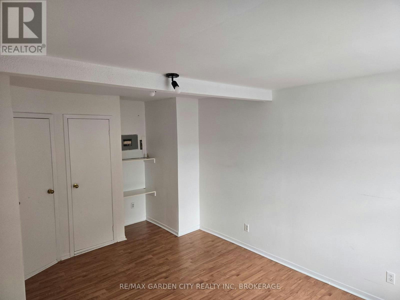 6-5126 Victoria Avenue, Niagara Falls, ON, L2E 4E3 - 11