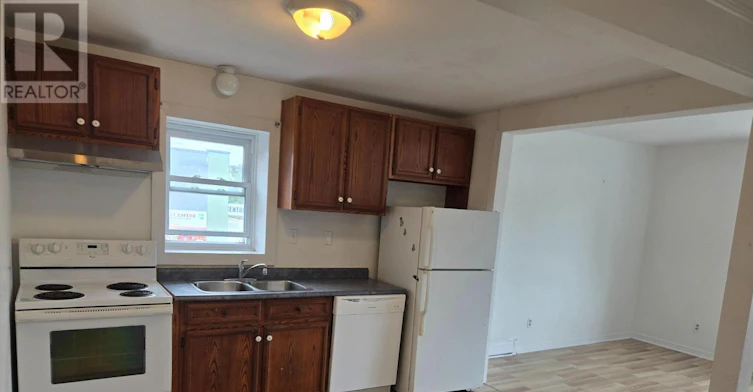 6-5126 Victoria Avenue, Niagara Falls, ON, L2E 4E3 - 3