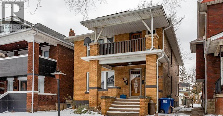 LOWER-533 Moy Avenue, Windsor, ON, N9A 2N3