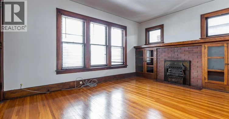 LOWER-533 Moy Avenue, Windsor, ON, N9A 2N3 - 4