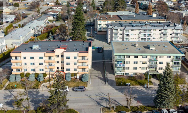 43-83 Calgary Avenue