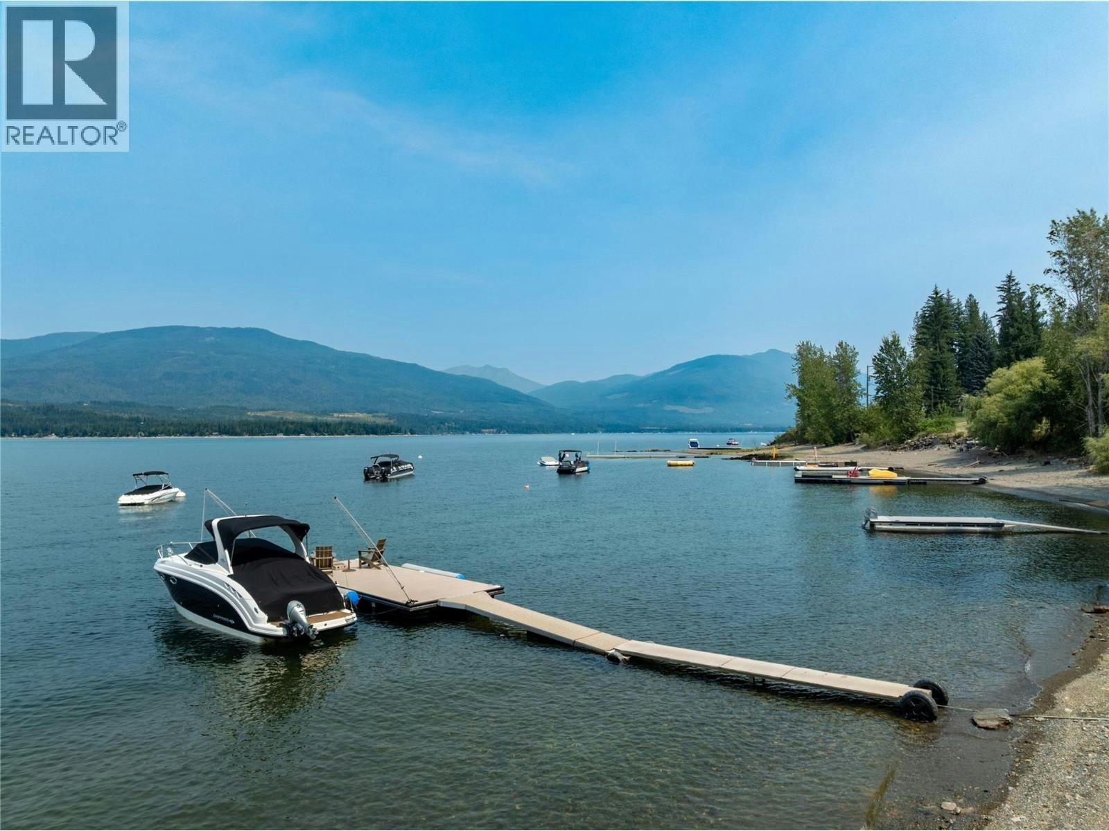 3565 Eagle Bay Road, Eagle Bay, BC, V0E 1T0 - 43
