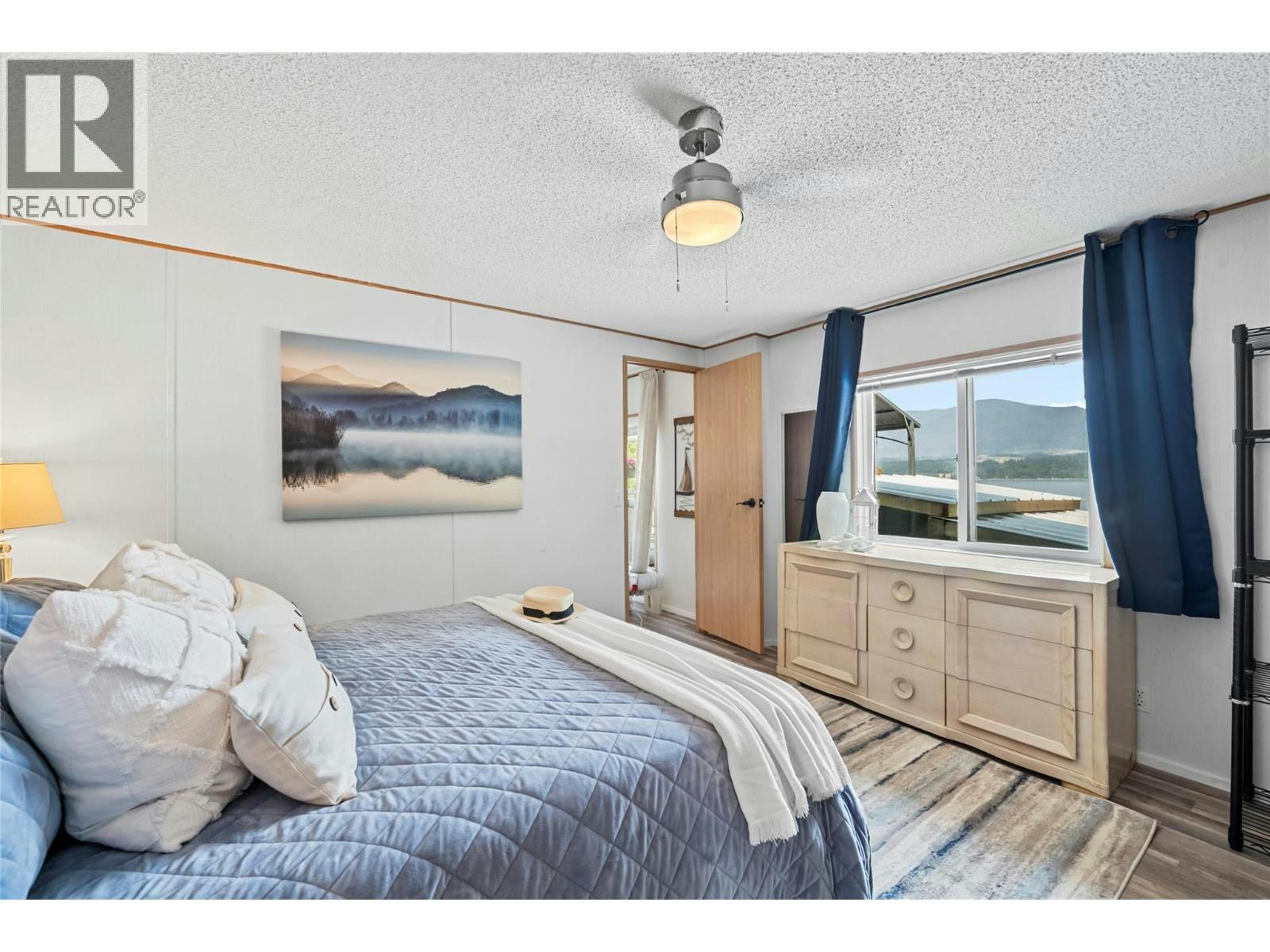 3565 Eagle Bay Road, Eagle Bay, BC, V0E 1T0 - 24
