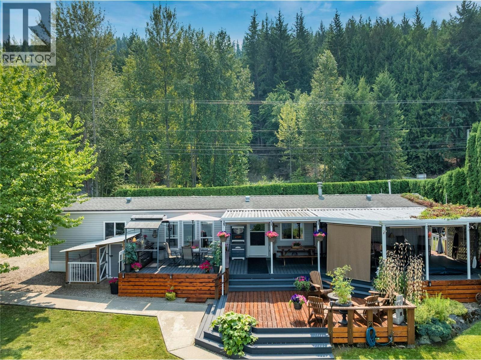 3565 Eagle Bay Road - 4