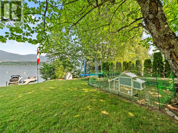 3565 Eagle Bay Road, Eagle Bay, BC, V0E 1T0 - 30