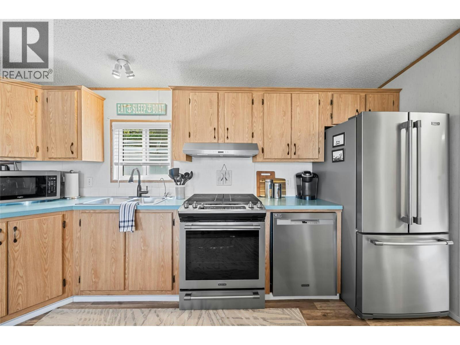 3565 Eagle Bay Road, Eagle Bay, BC, V0E 1T0 - 20
