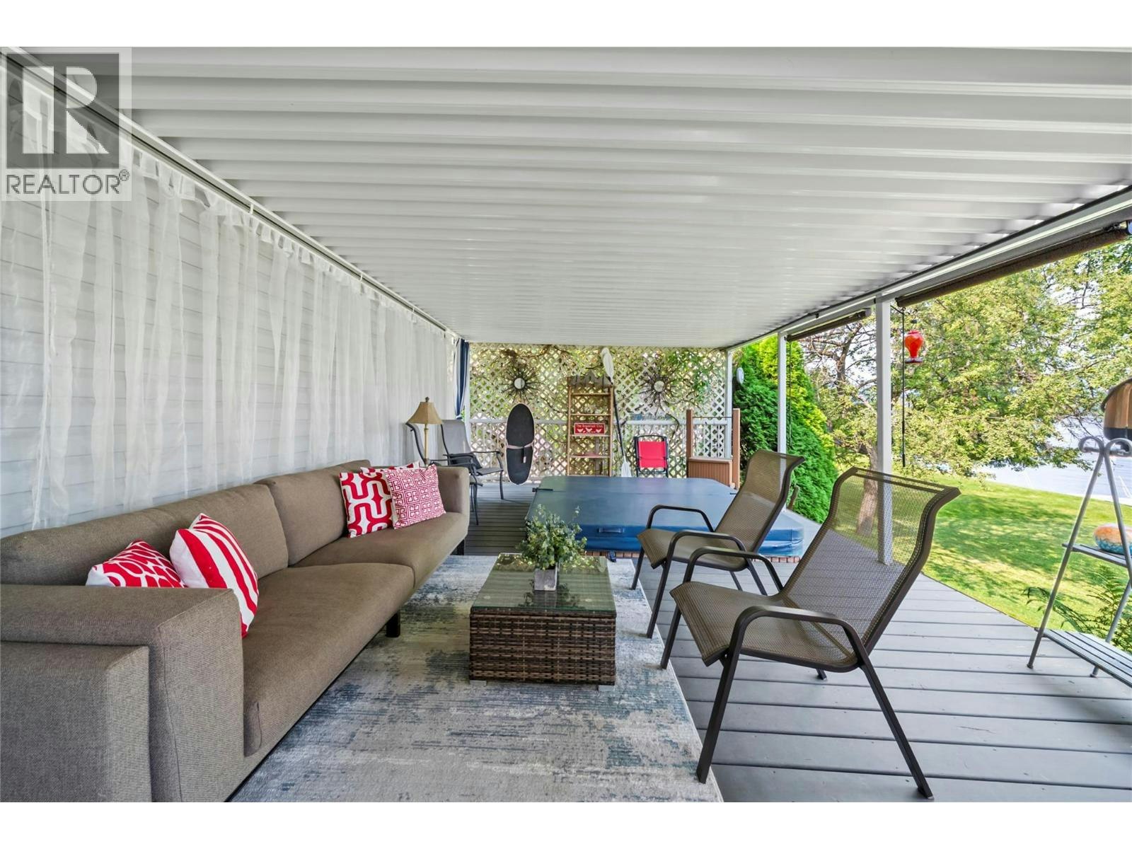 3565 Eagle Bay Road, Eagle Bay, BC, V0E 1T0 - 12