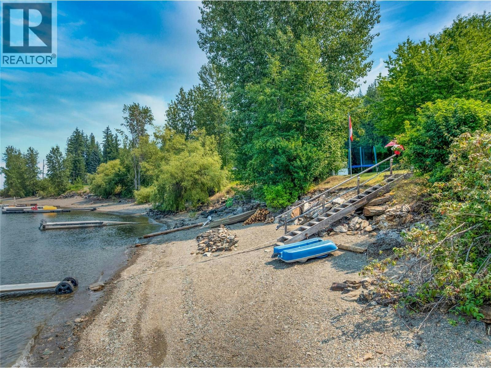 3565 Eagle Bay Road, Eagle Bay, BC, V0E 1T0 - 39