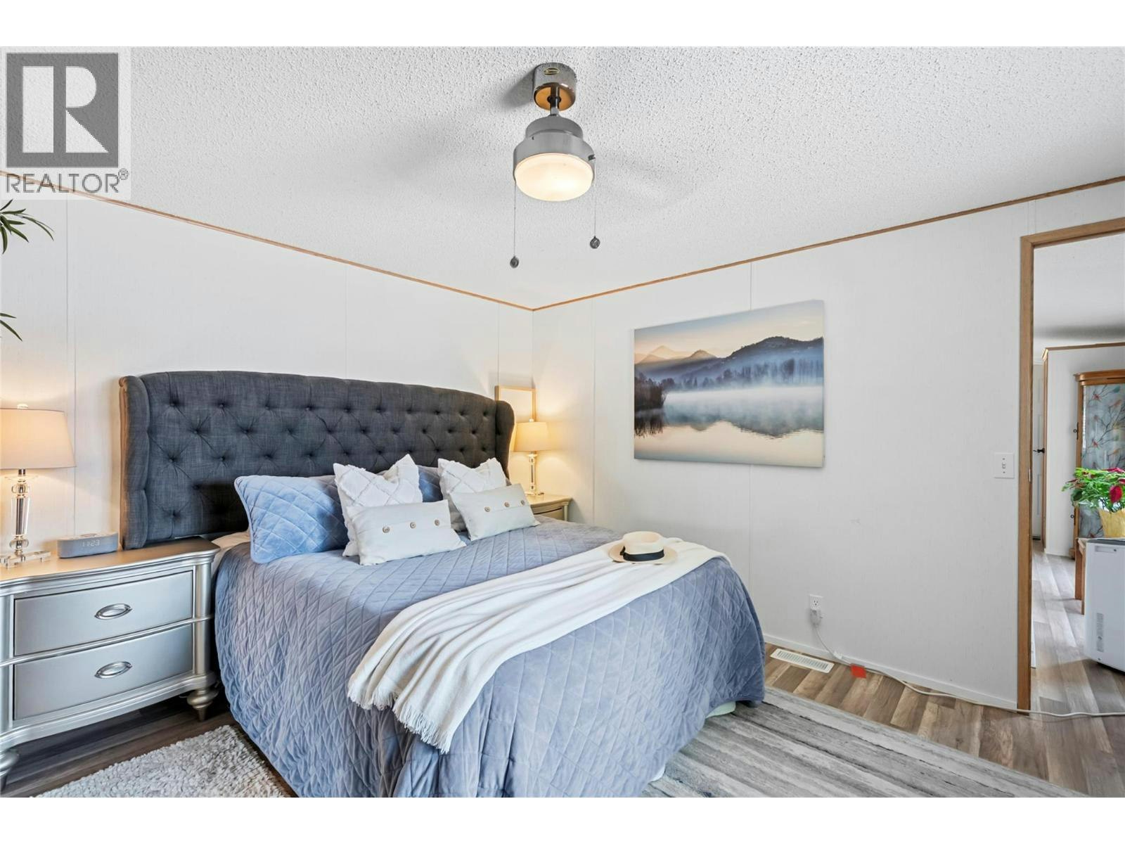 3565 Eagle Bay Road, Eagle Bay, BC, V0E 1T0 - 23