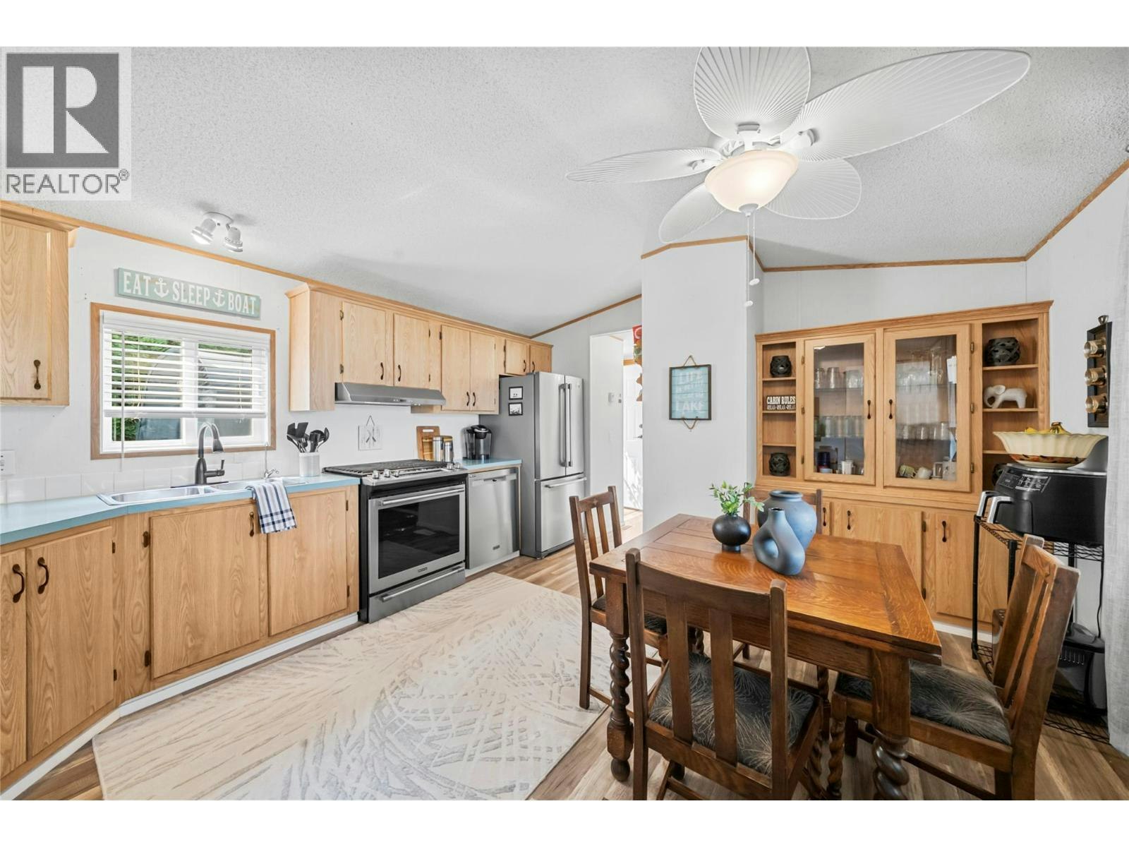 3565 Eagle Bay Road, Eagle Bay, BC, V0E 1T0 - 17