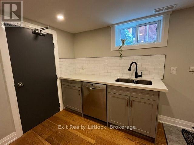 BASEMENT-450 Weller Street, Peterborough, ON, K9H 2N6 - 2