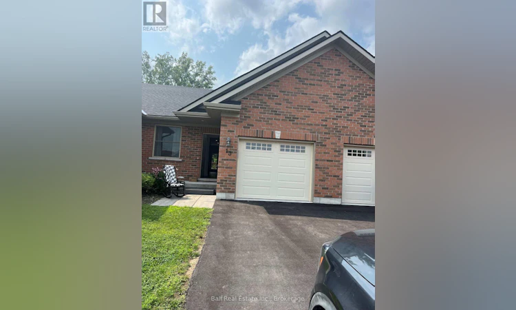 13 Carrick Street S