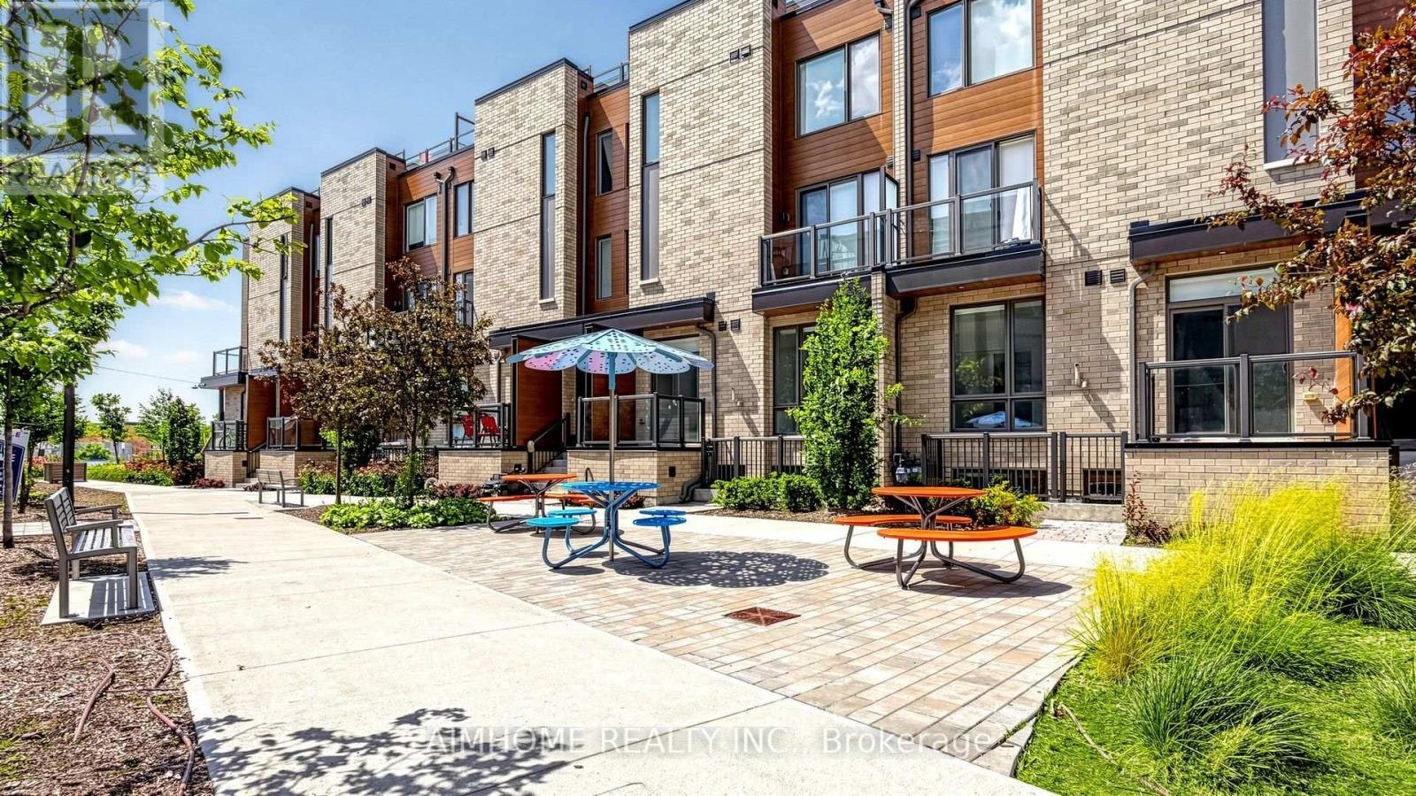5-88 Turtle Island Road, Toronto, ON, M6A 0E4