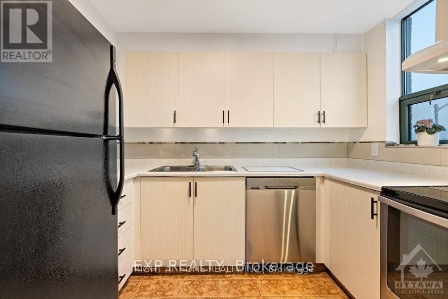 410-1440 Heron Road, Ottawa, ON, K1V 0X2 - 18