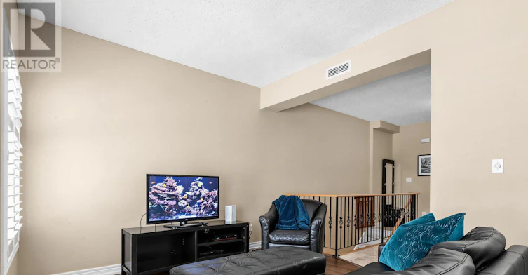 20-10480 Islington Avenue, Vaughan, ON, L0J 1C0 - 9