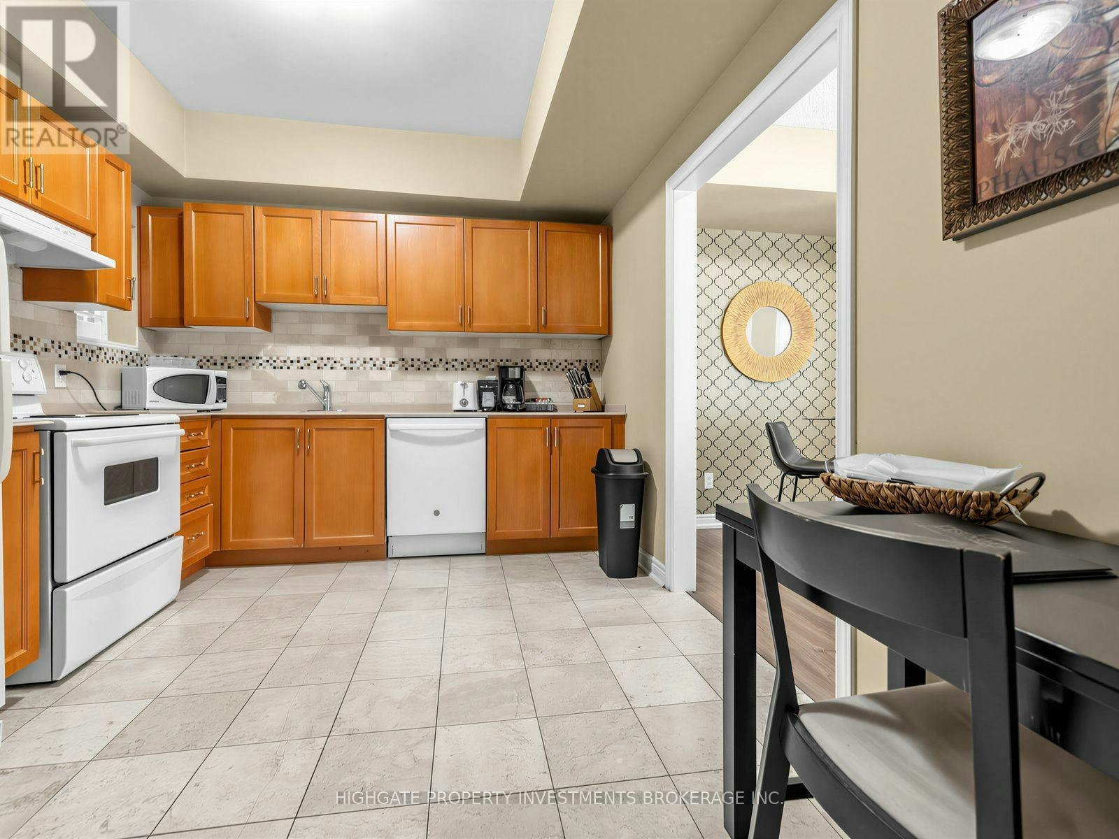 20-10480 Islington Avenue, Vaughan, ON, L0J 1C0 - 20