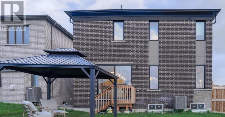UPPER-2 Mcbride Trail, Barrie, ON, L9J 0Y9 - 33