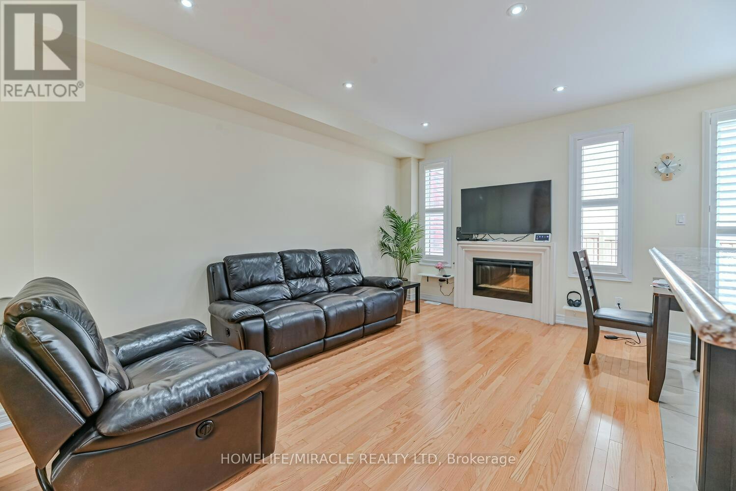105 Sky Harbour Drive, Brampton, ON, L6Y 0C1 - 3