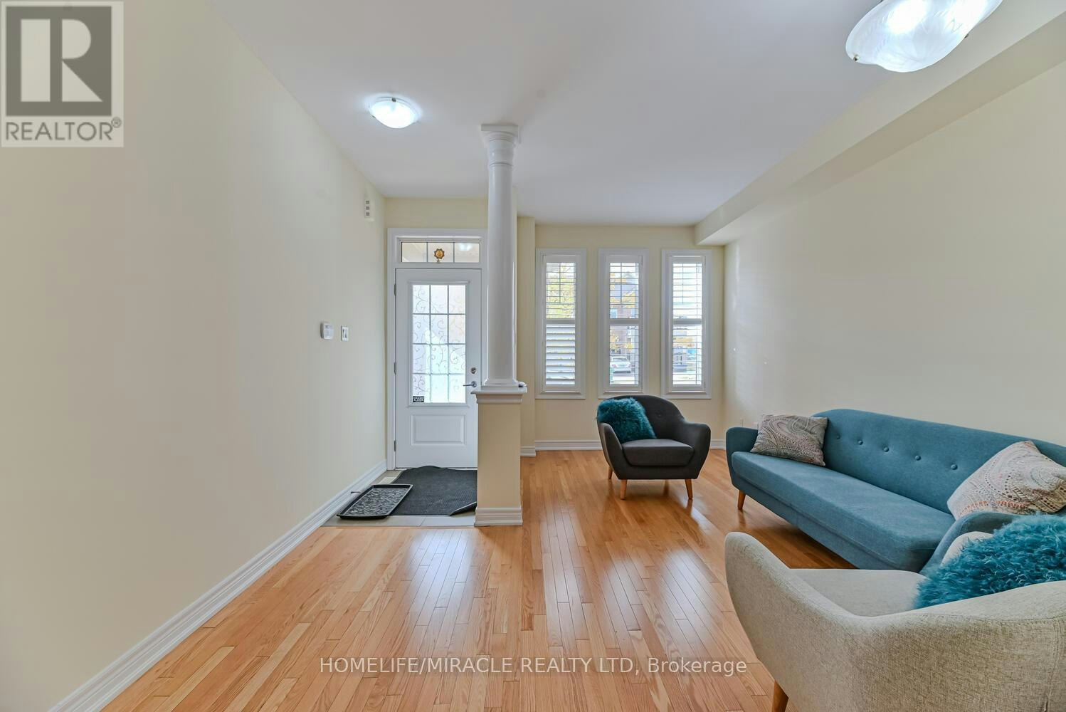 105 Sky Harbour Drive, Brampton, ON, L6Y 0C1 - 2