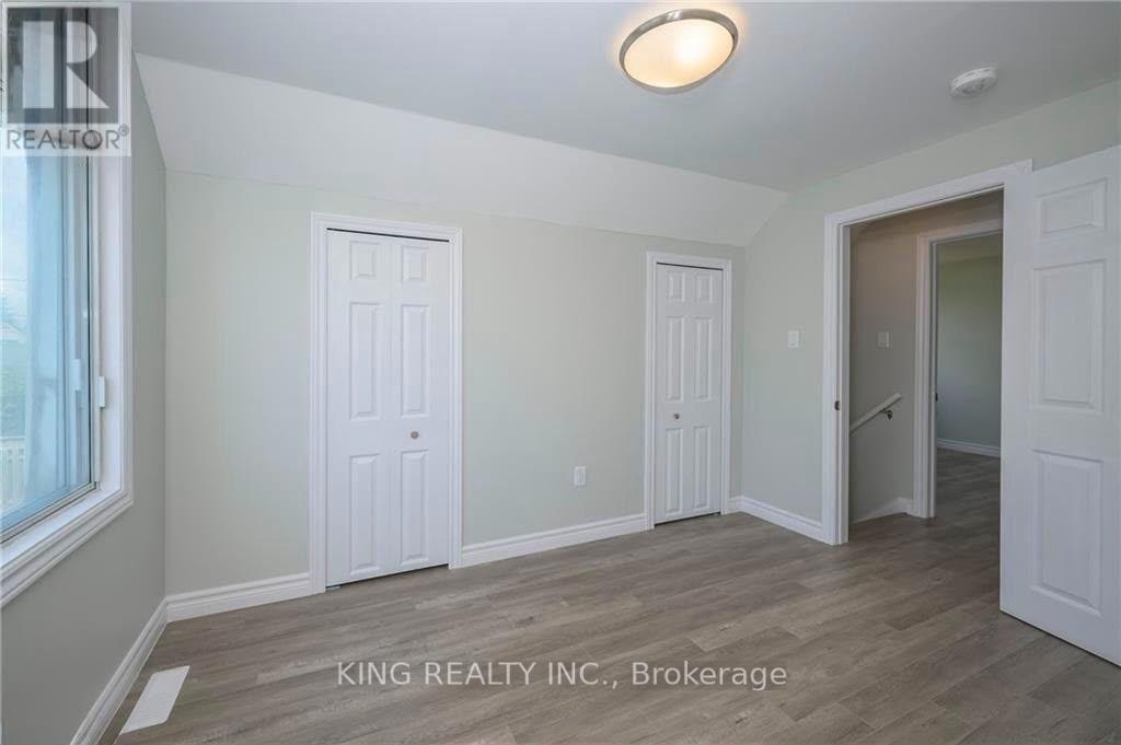 1224 Oxford Street E, London, ON, N5Y 3M4 - 14