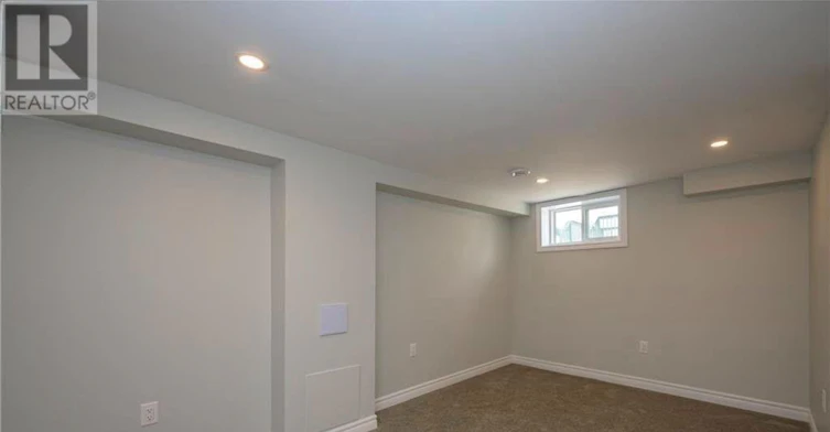 1224 Oxford Street E, London, ON, N5Y 3M4 - 18