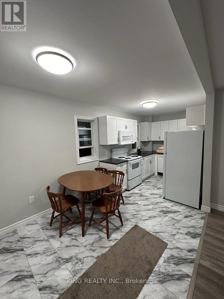 1224 Oxford Street E, London, ON, N5Y 3M4 - 8