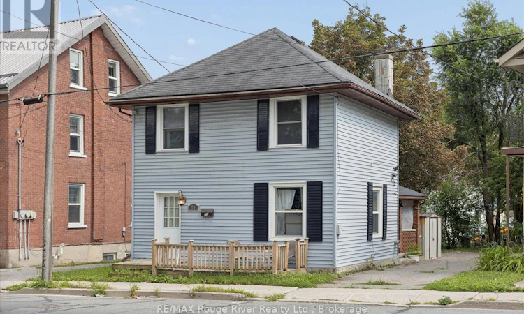 79 Parkhill Road W