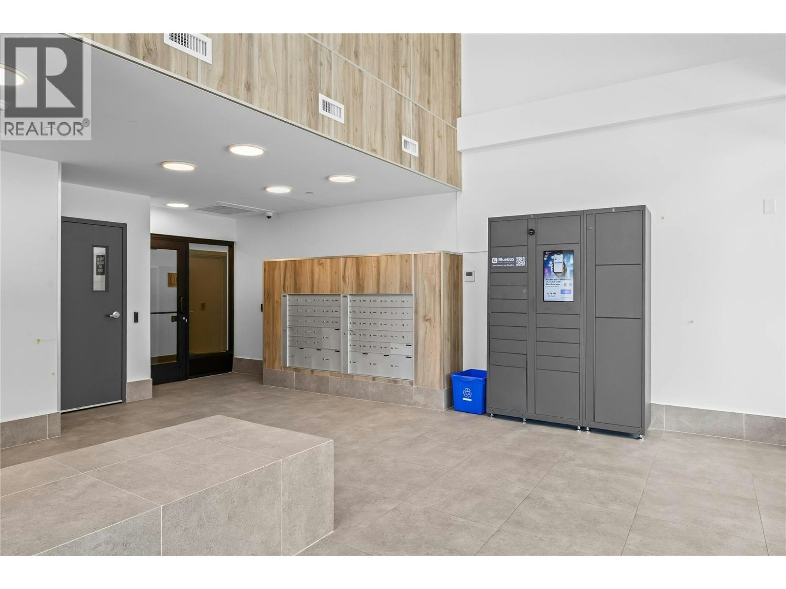 111-2780 Olalla Road - 4