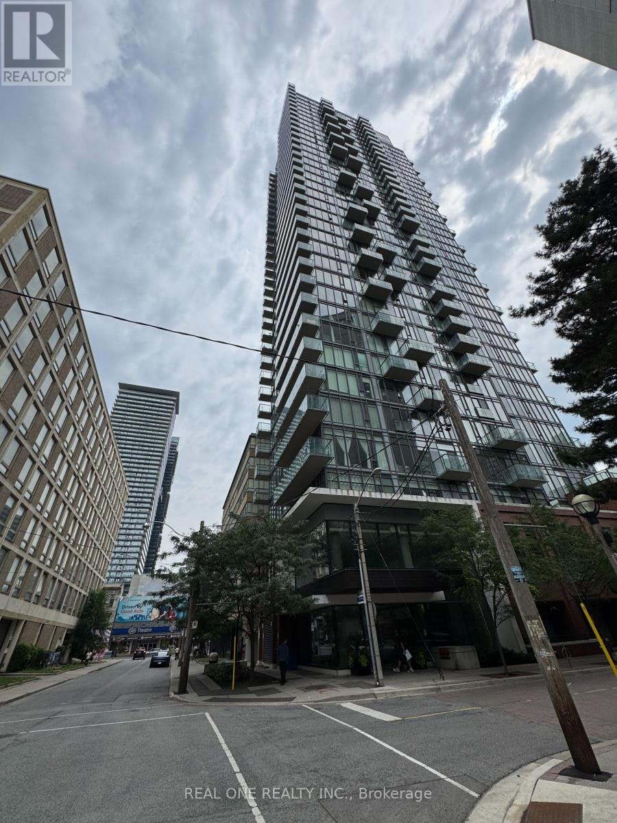 TH1-75 St Nicholas Street, Toronto, ON, M4Y 0A5