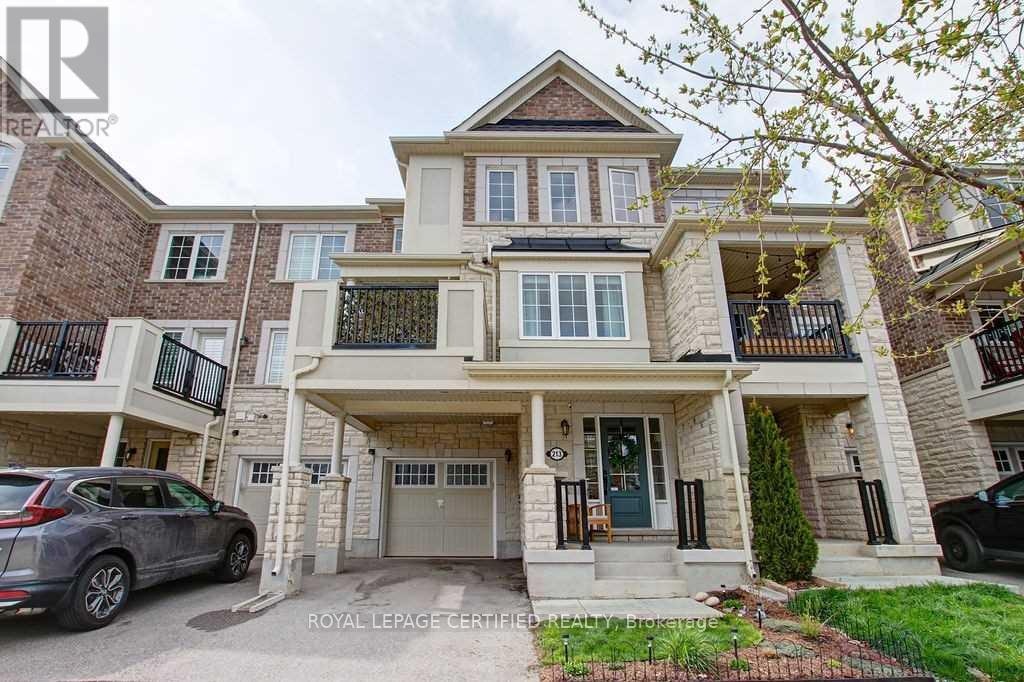 213 Betsy Drive N, Oakville, ON, L6M 0V1