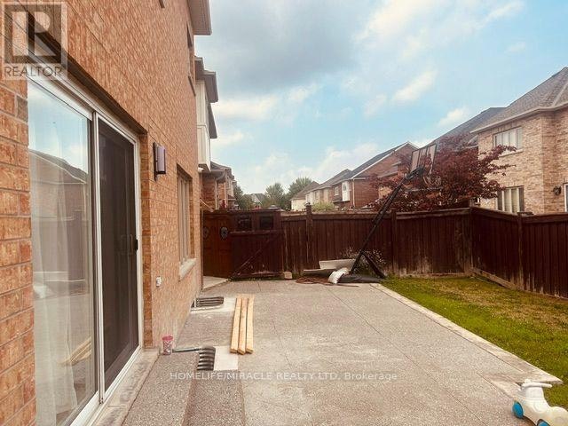 UPPER Level 3 Lindyfalls Drive, Brampton, ON, L6P 2V6 - 3