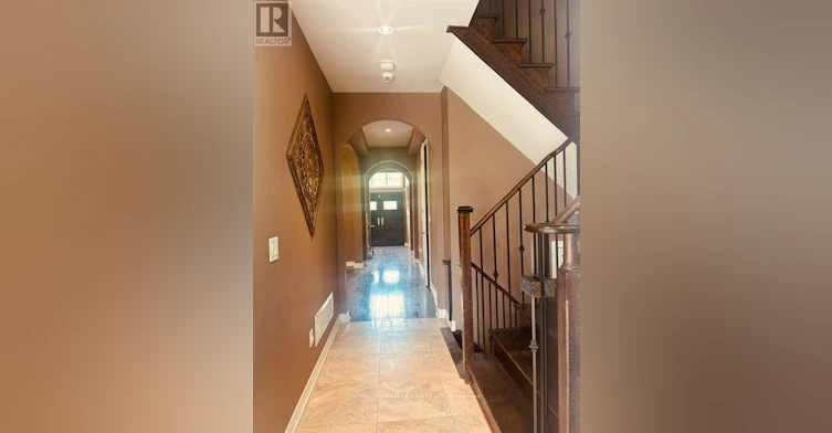 UPPER Level 3 Lindyfalls Drive, Brampton, ON, L6P 2V6 - 16