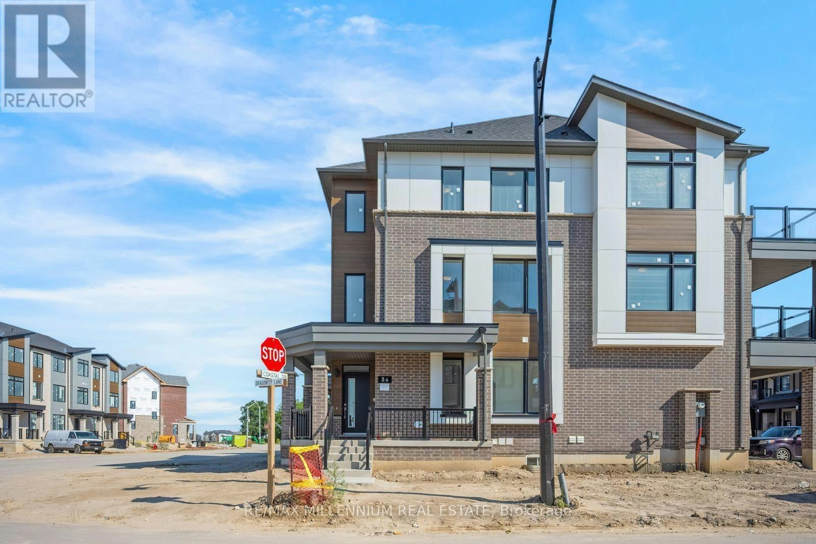 MAIN-36 Thornbird Crescent, Brampton, ON, L7A 0B8 - 3
