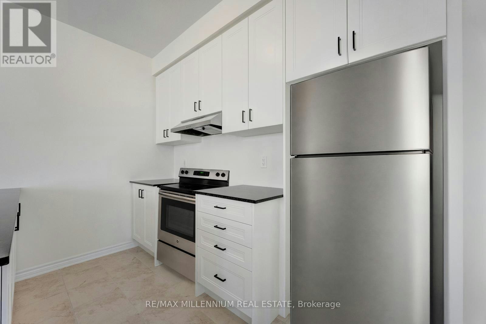 MAIN-36 Thornbird Crescent, Brampton, ON, L7A 0B8 - 46