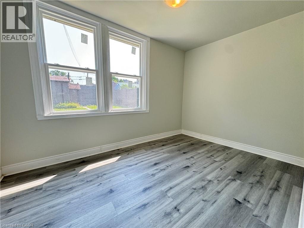 2-30 Ontario Street, Brantford, ON, N3S 2B9 - 12