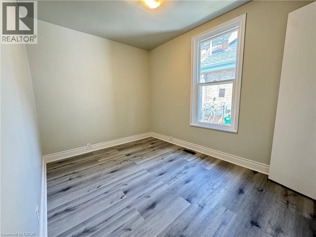 2-30 Ontario Street, Brantford, ON, N3S 2B9 - 10