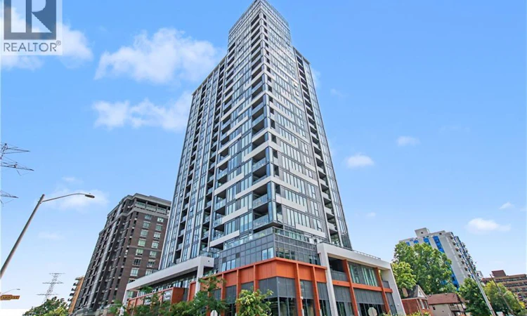 702-500 Brock Avenue