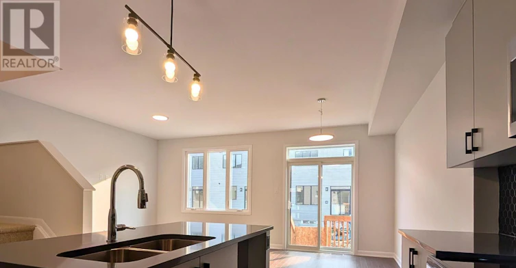 716 Tadpole Crescent, Ottawa, ON, K2J 7N1 - 8