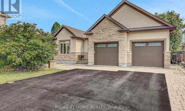 514 Landswood Way