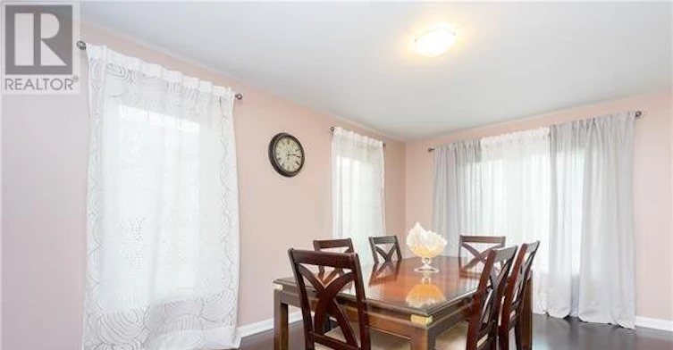 920 Scott Boulevard, Milton, ON, L9T 7C5 - 5