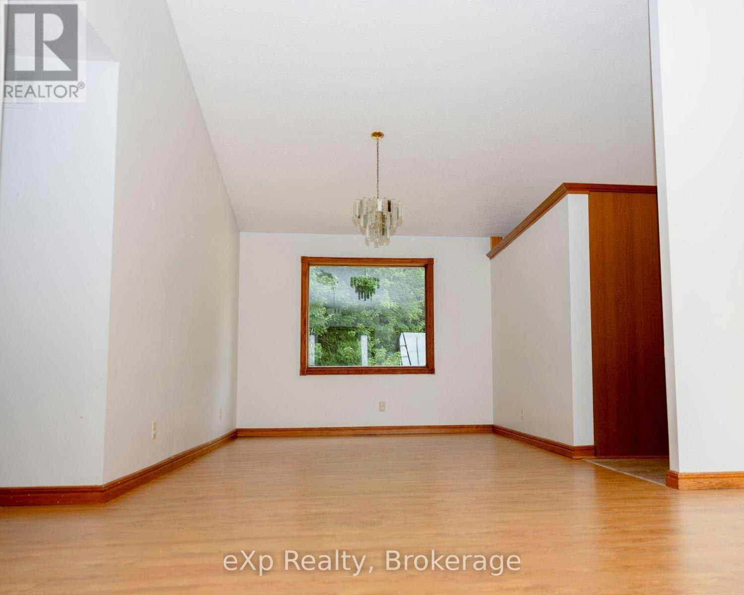 541031 14 Concession N, West Grey, ON, N0G 1L0 - 6